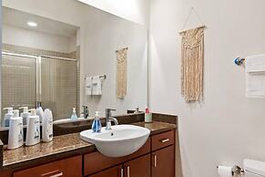 One Bedroom Apartment -10 Min Walk to Epicentre Wifi