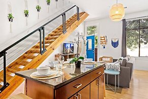 One Bedroom Apartment -10 Min Walk to Epicentre Wifi