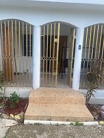 3-bed House in Montego Bay 10 min From Airport