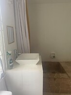 3-bed House in Montego Bay 10 min From Airport