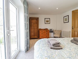 Neptune Cottage