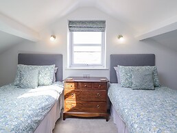 Neptune Cottage
