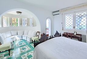 Estate4home - Villa Bougainville