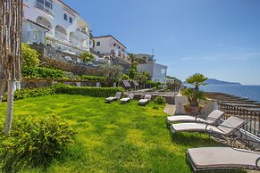 Estate4home - Villa Bougainville