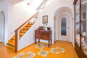 Estate4home - Villa Bougainville