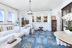 Estate4home - Villa Bougainville