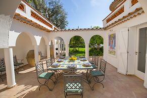 Estate4home - Villa Bougainville