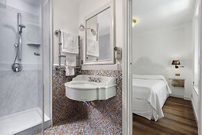 Estate4home - Villa Le Camelie