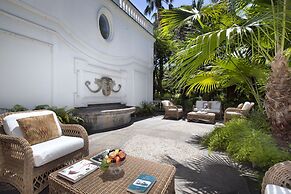 Estate4home - Villa Le Camelie