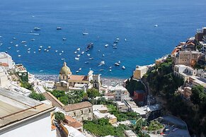 Estate4home - Villa Field