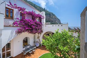 Estate4home - Villa Field