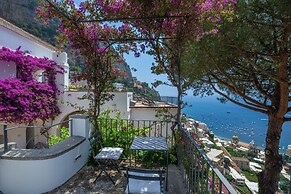 Estate4home - Villa Field