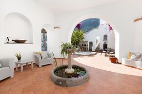 Estate4home - Villa Field