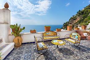 Estate4home - Villa Elsa