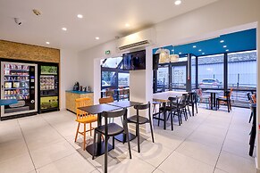 Kyriad Direct Narbonne Sud