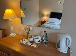 The Poachers Country Hotel