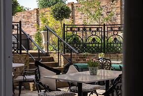 STANWELL HOUSE