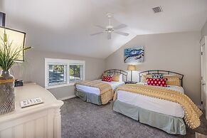 1364 Laurel Grove 3 Bedroom Home by RedAwning