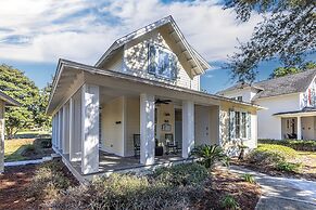 1364 Laurel Grove 3 Bedroom Home by RedAwning