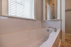 1364 Laurel Grove 3 Bedroom Home by RedAwning