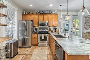 1364 Laurel Grove 3 Bedroom Home by RedAwning