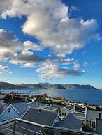 Boulders Blue Bed and Breakfast