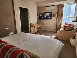 Boulders Blue Bed and Breakfast