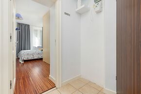 Rejtana Apartment Mokotów by Renters