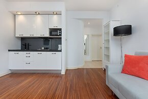 Rejtana Apartment Mokotów by Renters