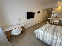 Studio In San Telmo - Paseo De La Cisternao