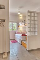 Eressian Lodgings Apartments