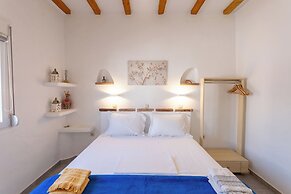 Eressian Lodgings Apartments