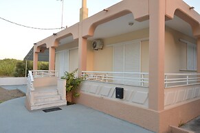 Nina s Apt in Ialysos Near the Beach