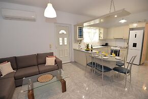 Nina s Apt in Ialysos Near the Beach