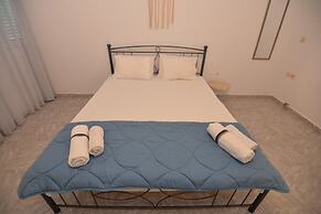 Nina s Apt in Ialysos Near the Beach