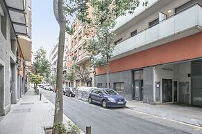 Inside Barcelona Apartments Princep