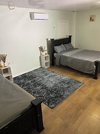 Cozy First Floor Accommodation 4 Guests, 1 Bedroom
