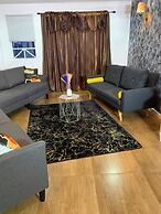 Cozy First Floor Accommodation 4 Guests, 1 Bedroom