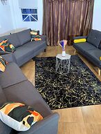 Cozy First Floor Accommodation 4 Guests, 1 Bedroom