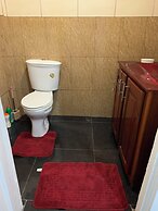 Cozy First Floor Accommodation 4 Guests, 1 Bedroom