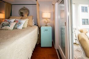 708 Ocean Cottage Beach Home