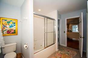 708 Ocean Cottage Beach Home