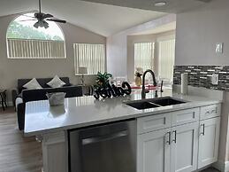 Family Premium 3BD Condo Apartment Near Disney Parks 3