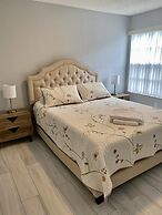 Grand Luxury Condo Apartment Near Disney Universal 2