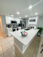 Grand Premier 3BD Condo Apartment Near Disney Parks 6