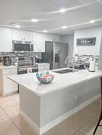 Grand Premier 3BD Condo Apartment Near Disney Parks 6