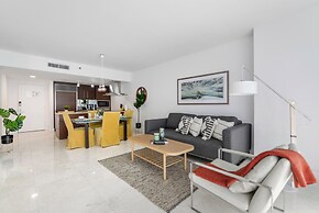 Amazing Condos at Icon Brickell With Pool