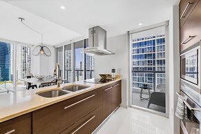 Amazing Condos at Icon Brickell With Pool
