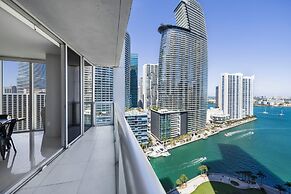 Amazing Condos at Icon Brickell With Pool