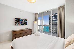 Amazing Condos at Icon Brickell With Pool